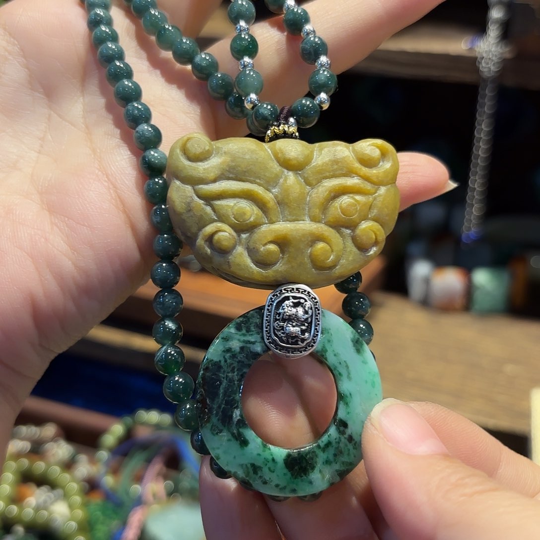 翡翠颈饰未镶嵌原创