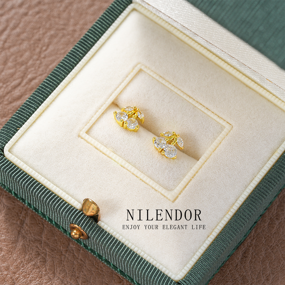 铜合金合成锆石耳饰 ES-41精致小巧樱桃百搭耳钉