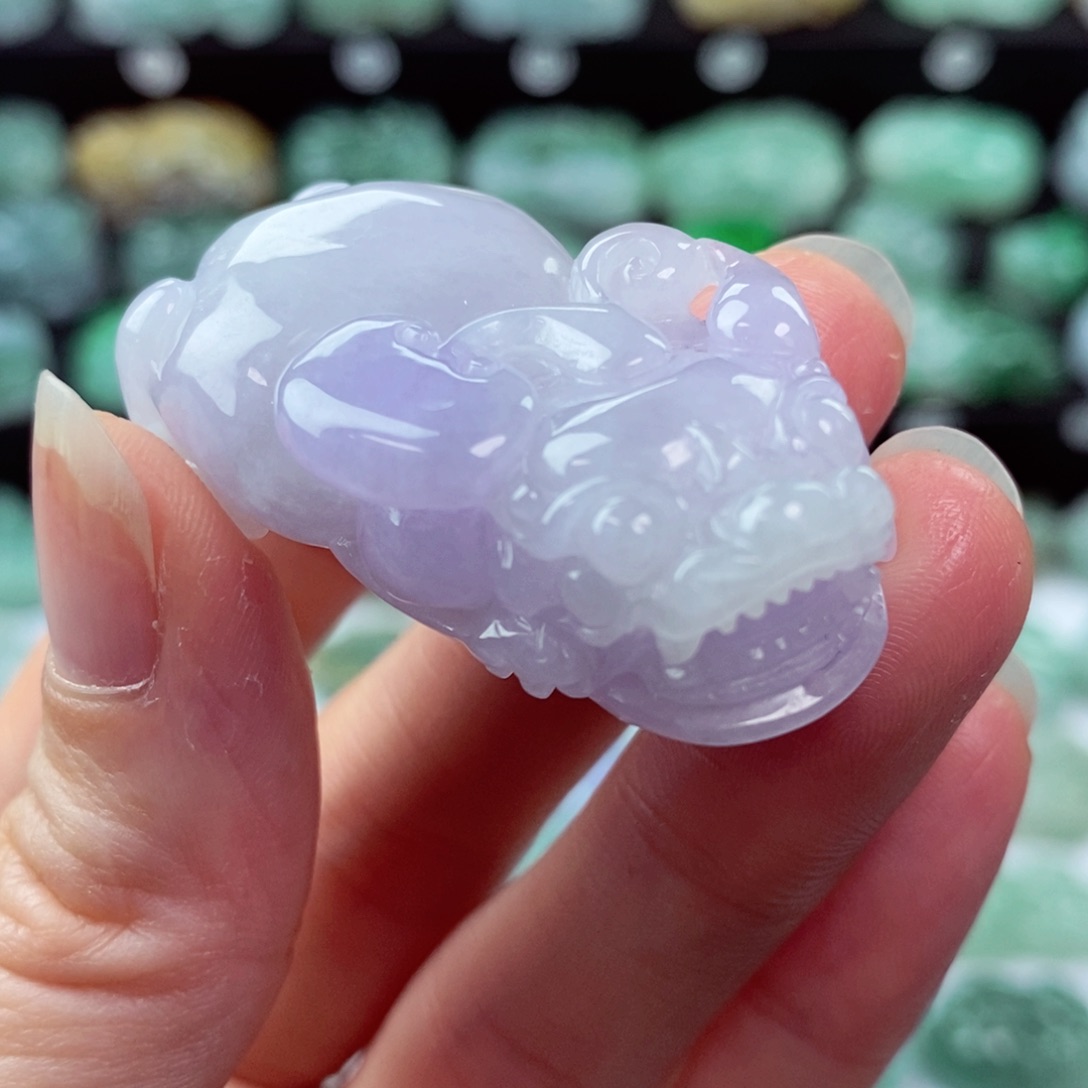 翡翠颈饰未镶嵌天然