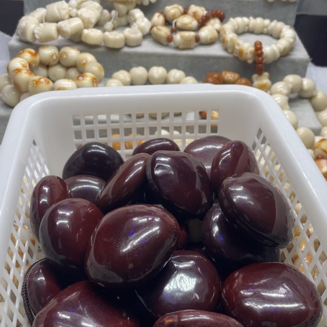 吊坠菩提根/象牙果平安果二个