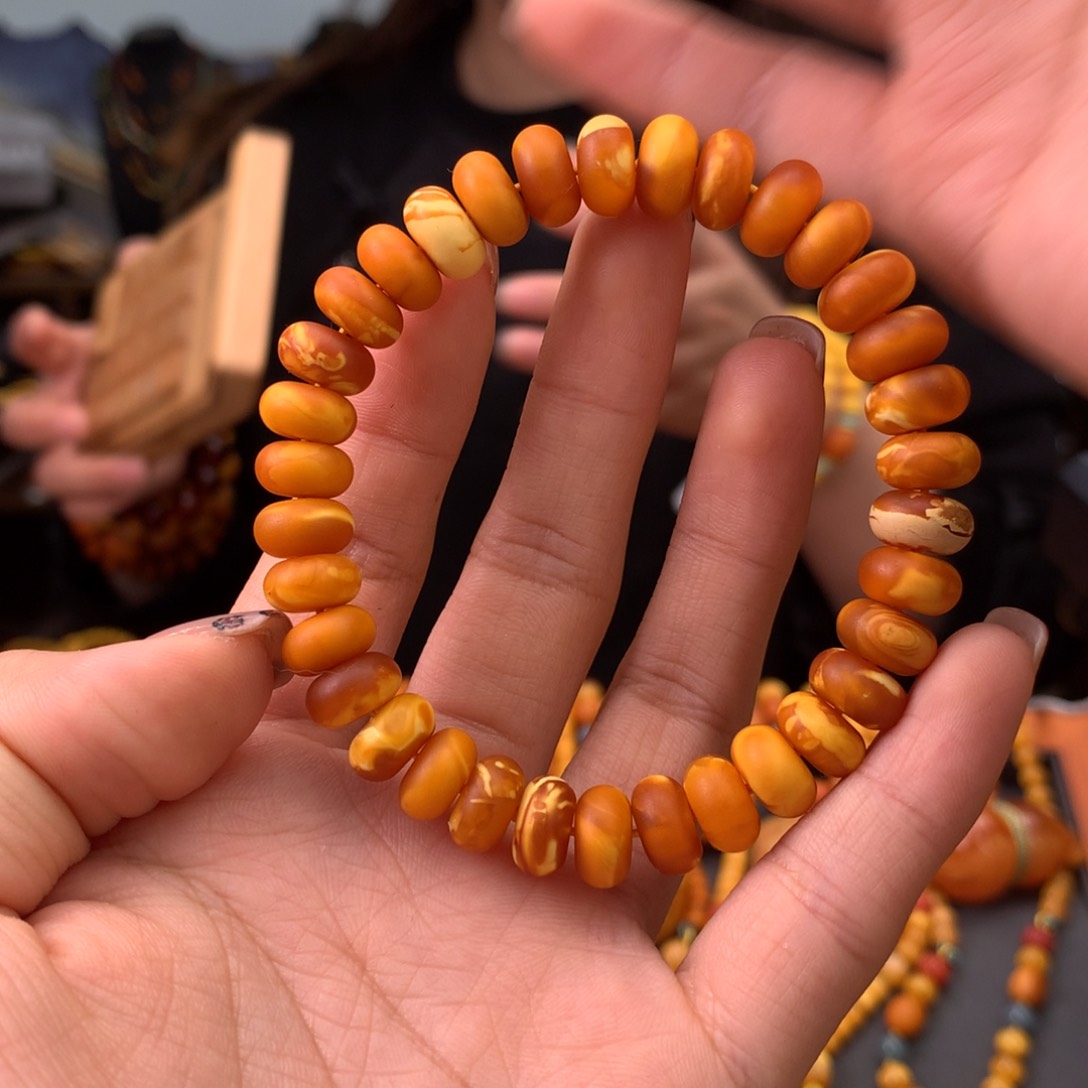 蜜蜡手串未镶嵌天然