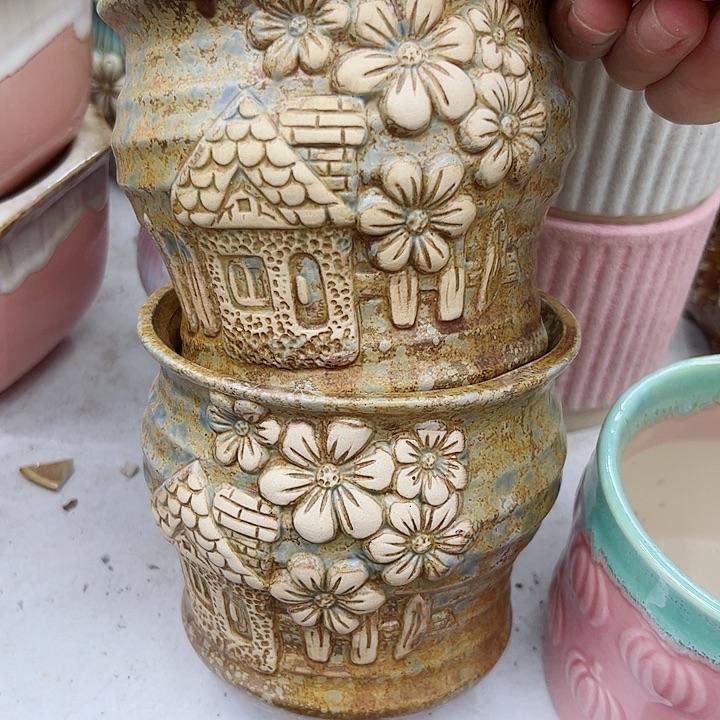 多肉绿植陶瓷花盆9.9包邮，有孔