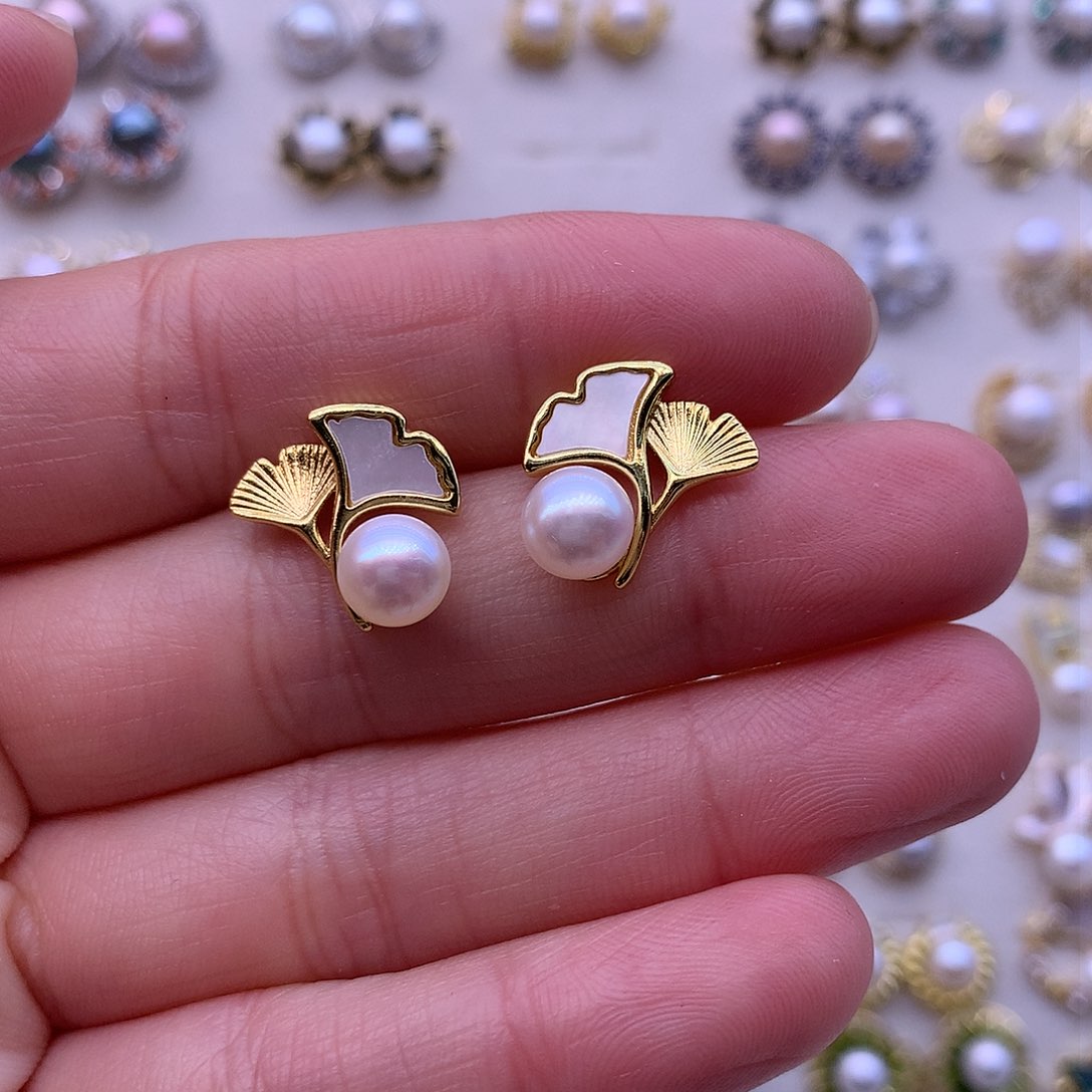 淡水珍珠耳饰合金