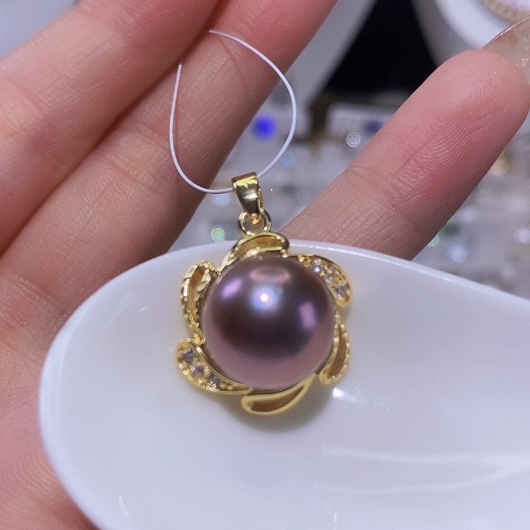 淡水珍珠颈饰合金