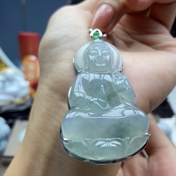 翡翠18K金镶嵌颈饰吊坠12