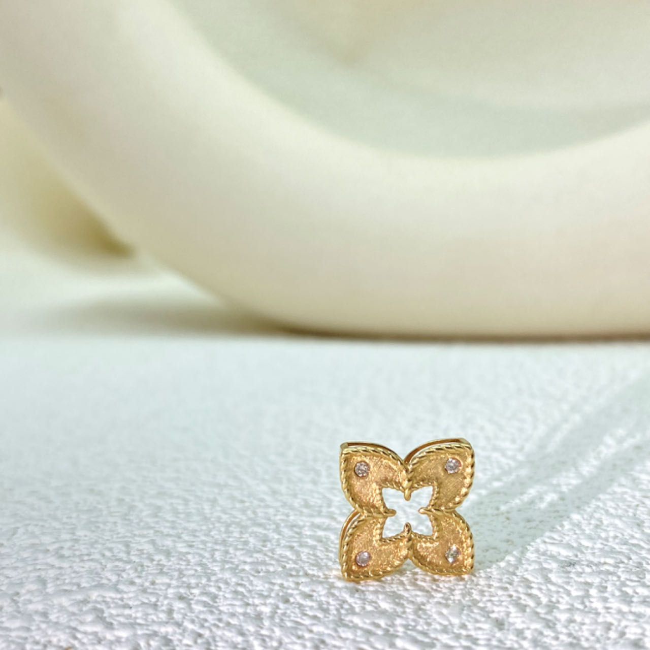 吊坠*18k金*手工四叶草钻石吊坠精致时尚 Au750#3129.