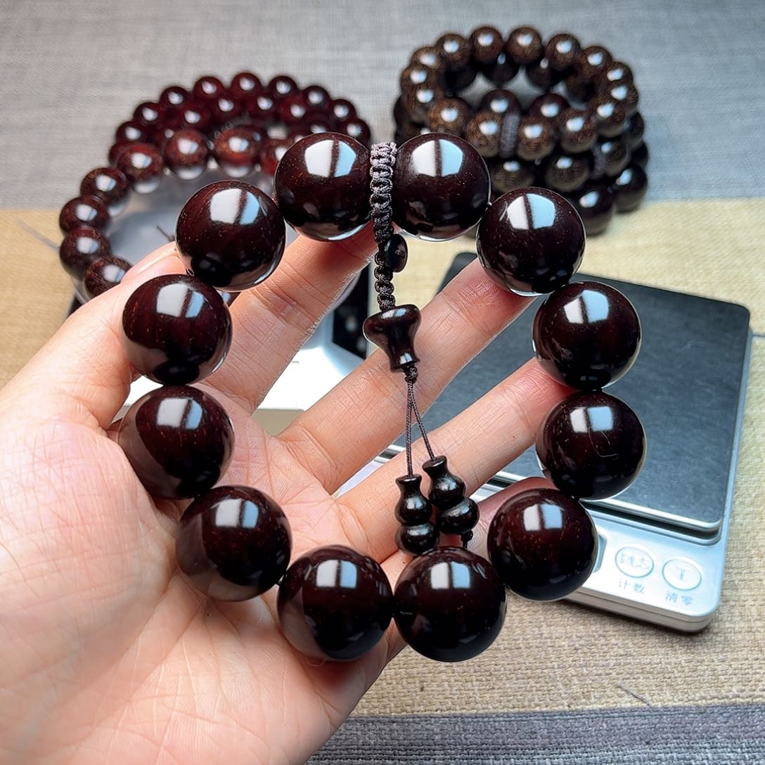 檀香紫檀（小叶紫檀）2.0 12颗