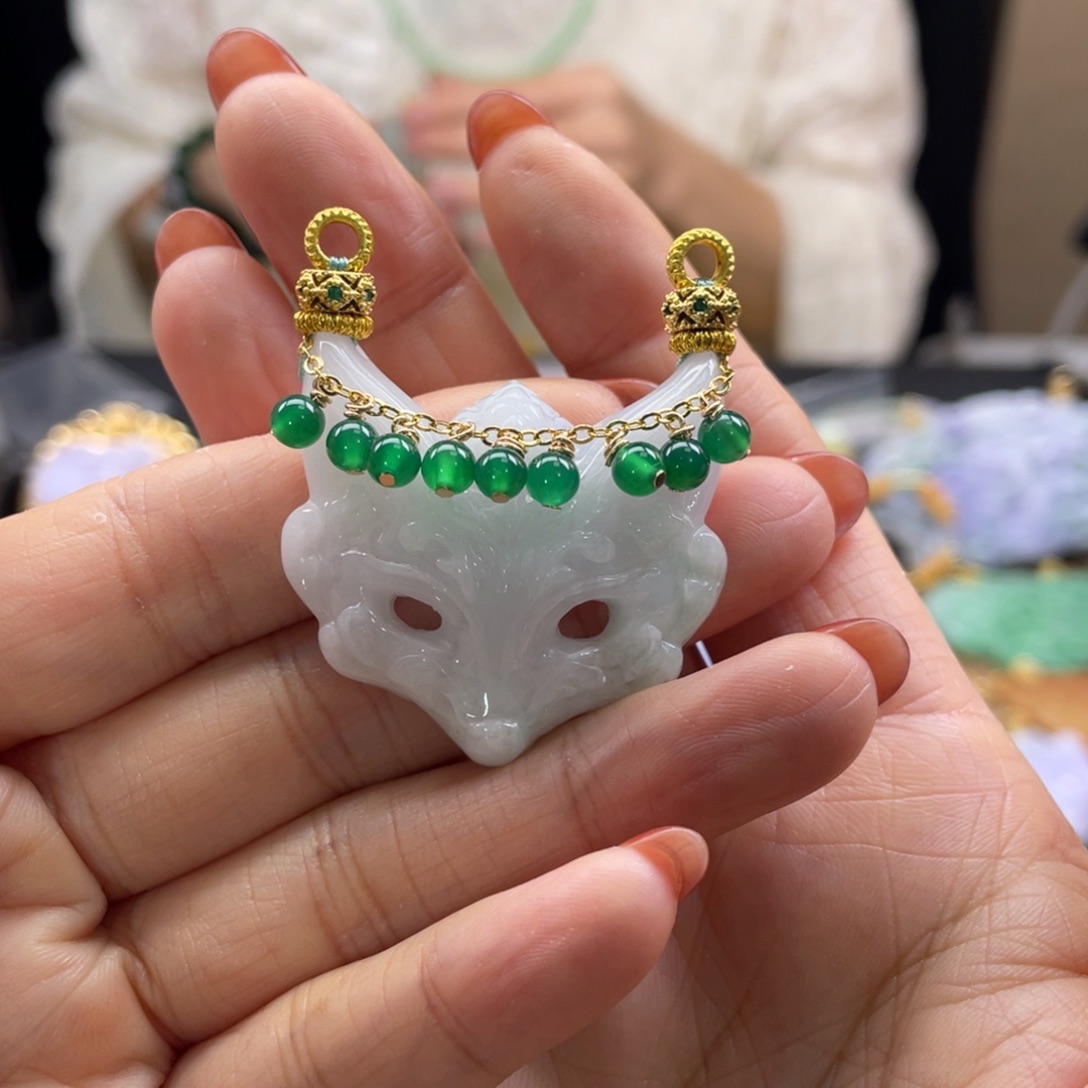 翡翠未镶嵌颈饰代编织