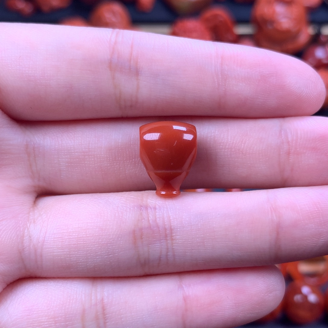 未镶嵌三通10.7mm南红玛瑙
