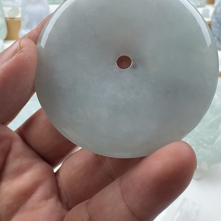 翡翠未镶嵌颈饰天然缅甸A货翡翠