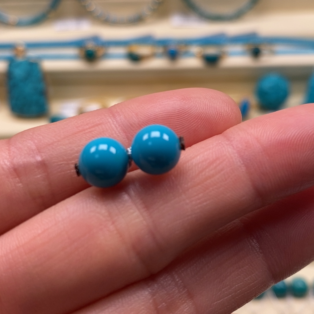 绿松石未镶嵌珠宝奇石直径7.8圆珠对珠