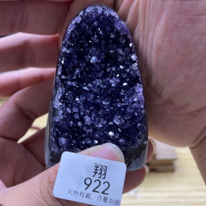 未镶嵌水晶大型摆件（非配饰）