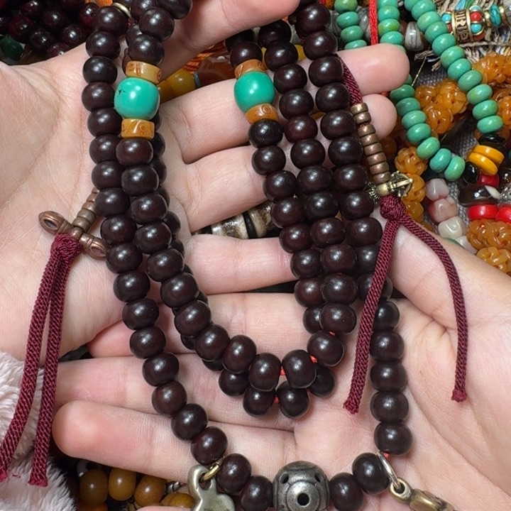 琉璃颈饰哈哈哈哈哈