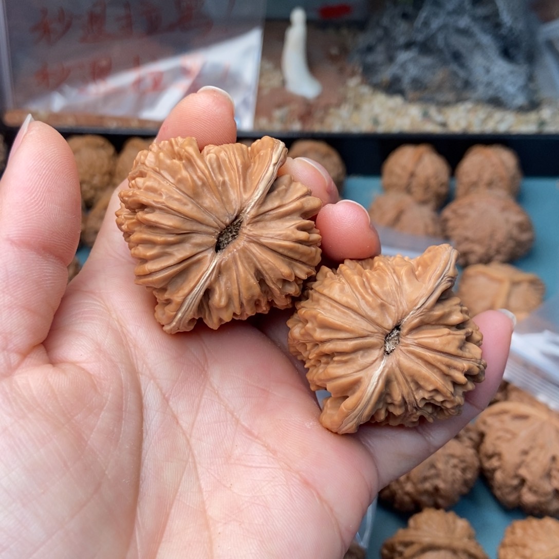 李***把件文玩核桃四座楼9