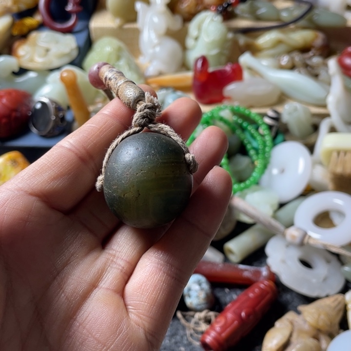 和田玉未镶嵌吊坠(不含链)