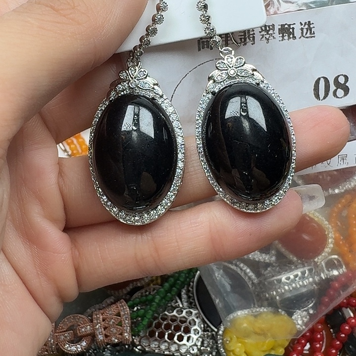 翡翠未镶嵌项链翡翠