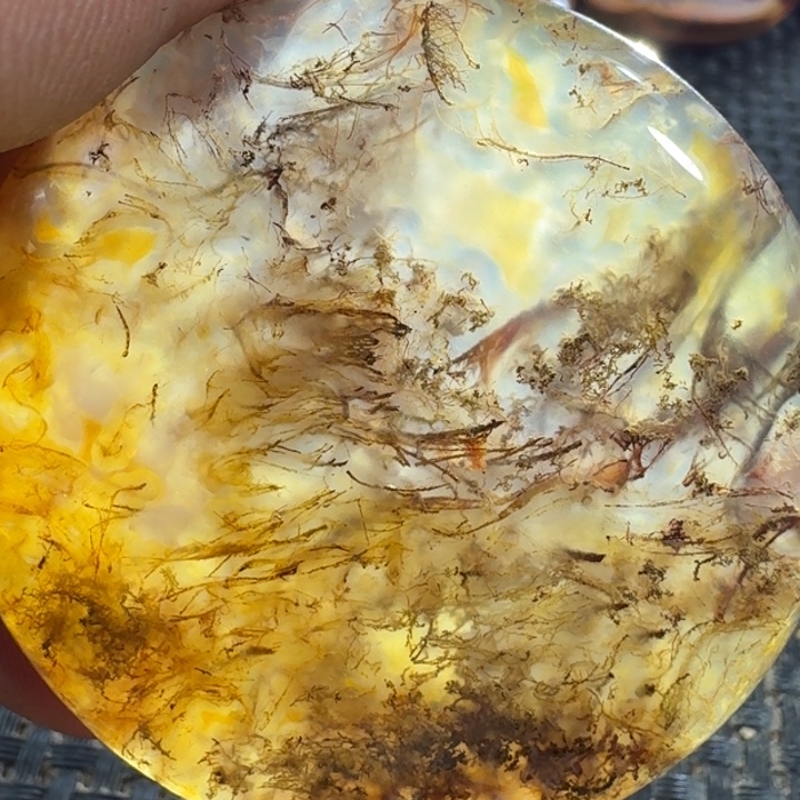 用***8玛瑙/玉髓未镶嵌颈饰