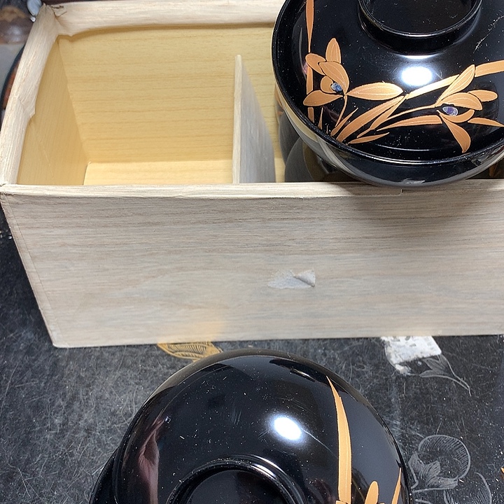 瓷片没什么啊亲爱们今天不忙么不