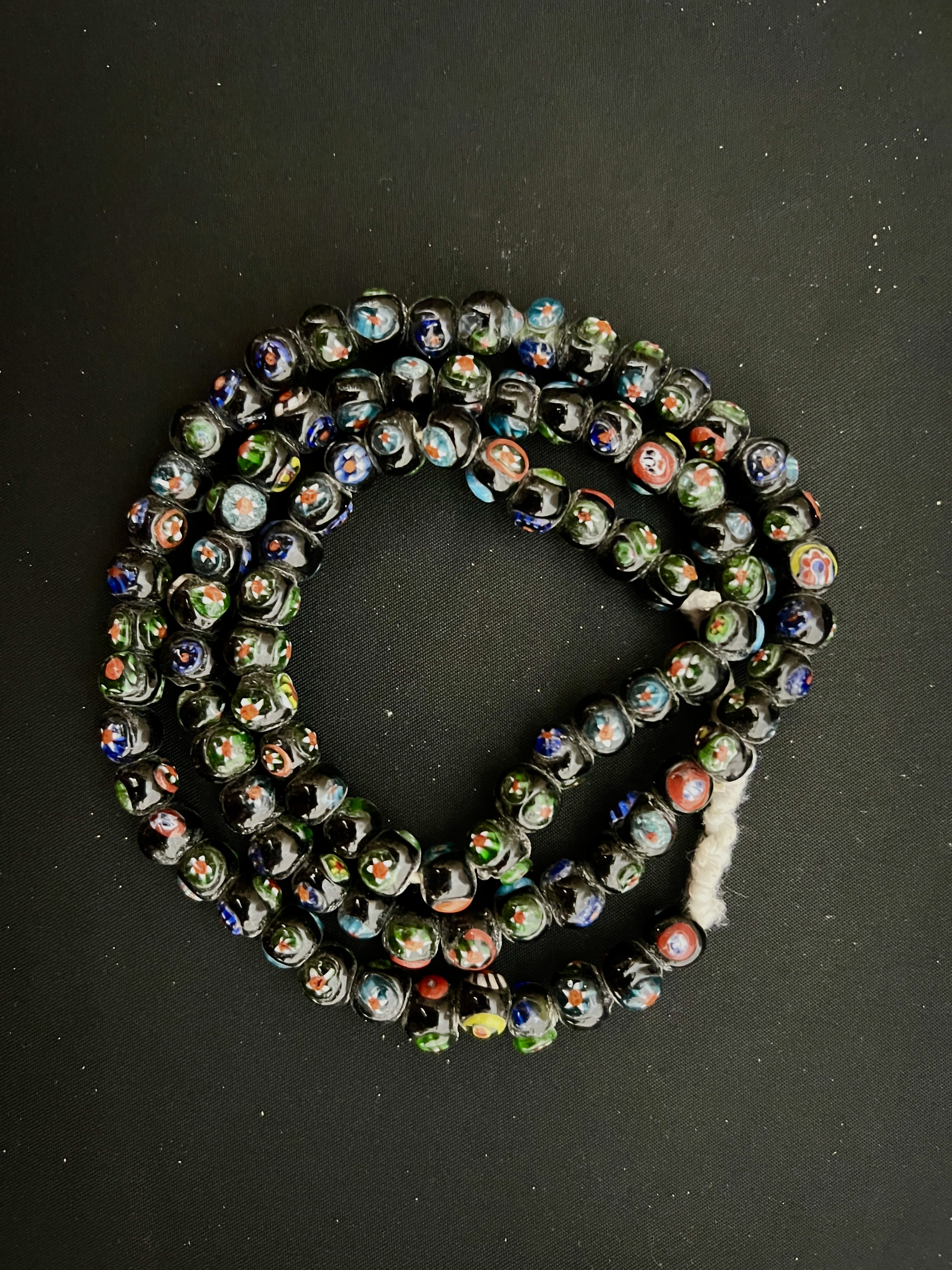 非金属玻璃项链 黑白小圆珠