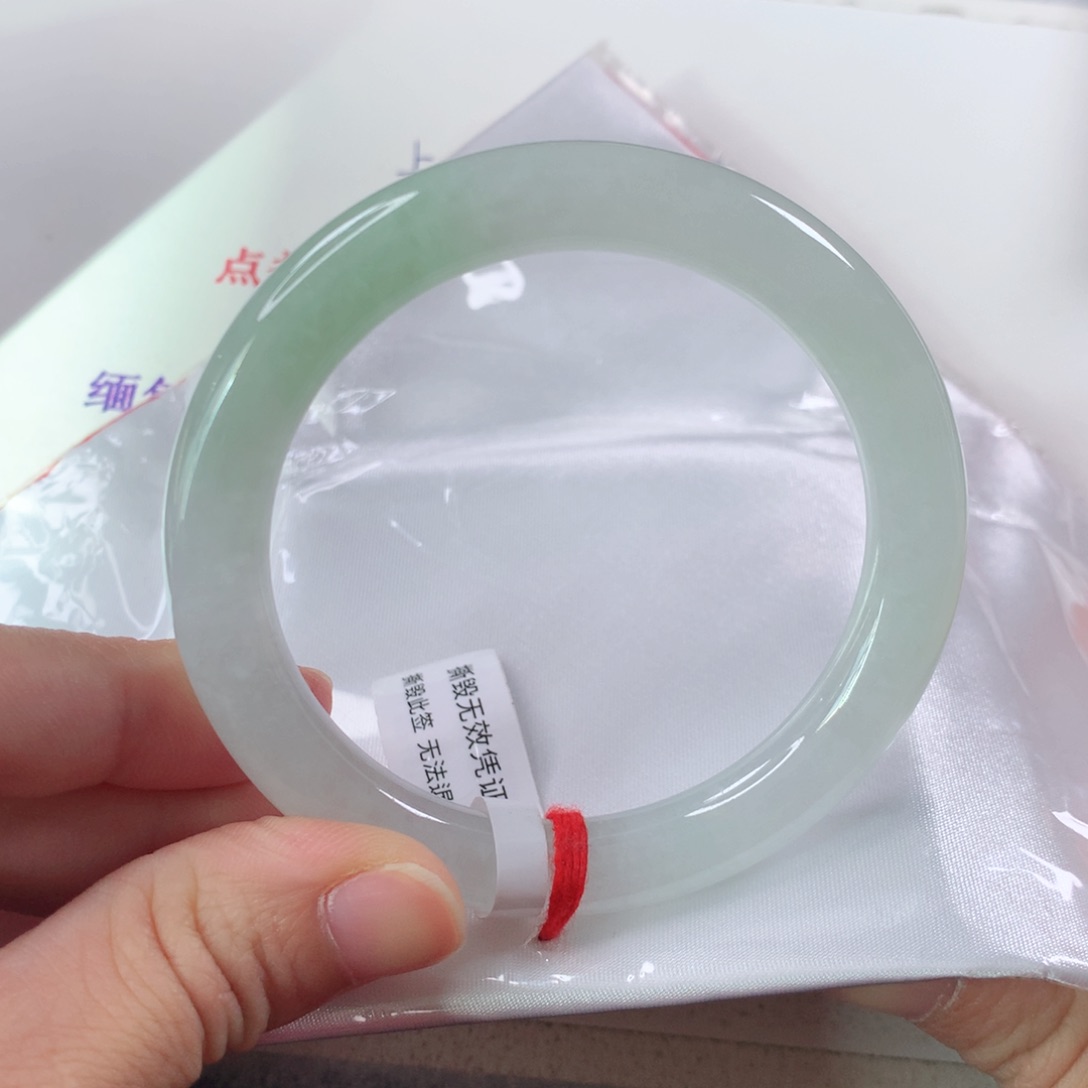 未镶嵌手镯翡翠246