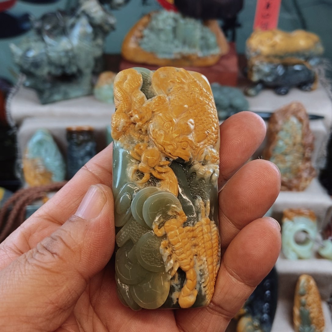 岫岩河磨玉（透闪石质玉）把件未镶嵌A****