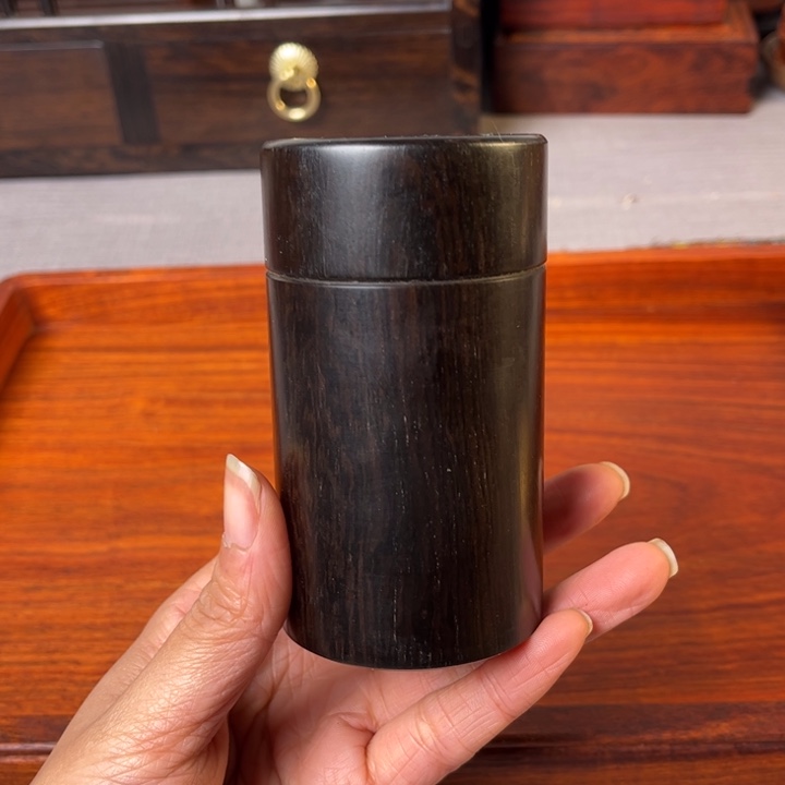 贡木紫光檀茶叶罐