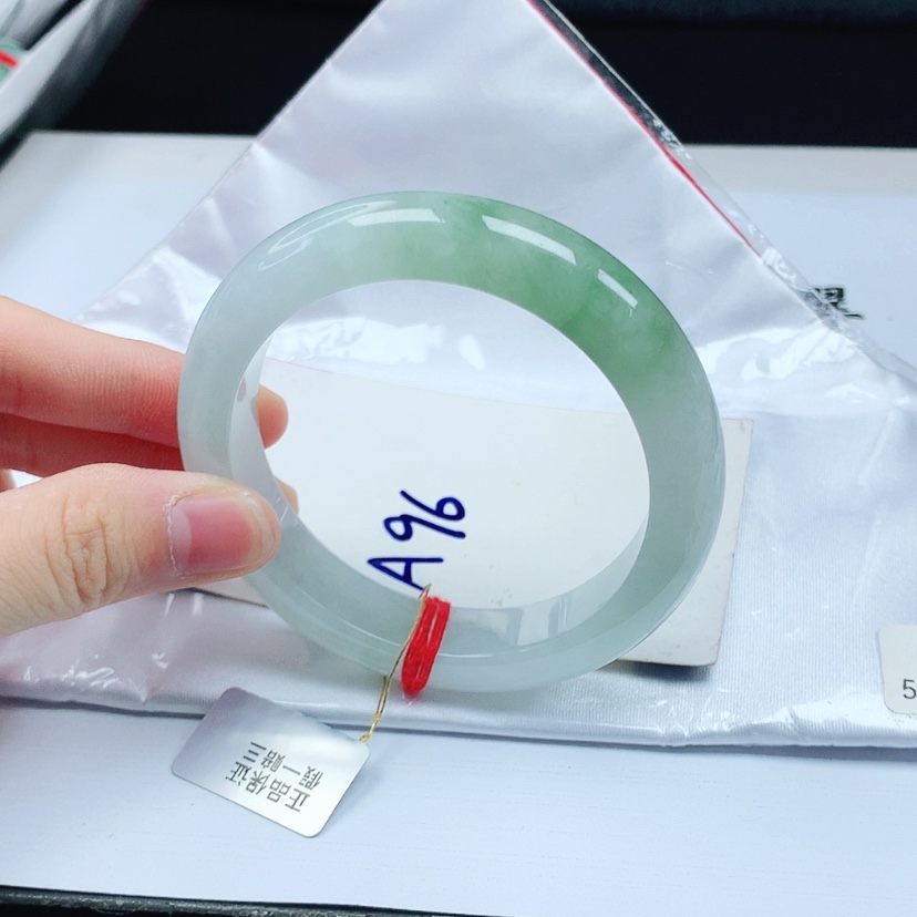 【闪购商品】翡翠手镯未镶嵌天然缅甸a货手镯55+