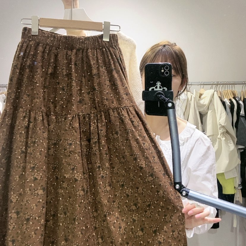 【闪购商品】咖色裙子