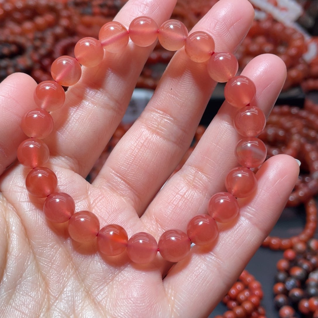 南红玛瑙手链未镶嵌