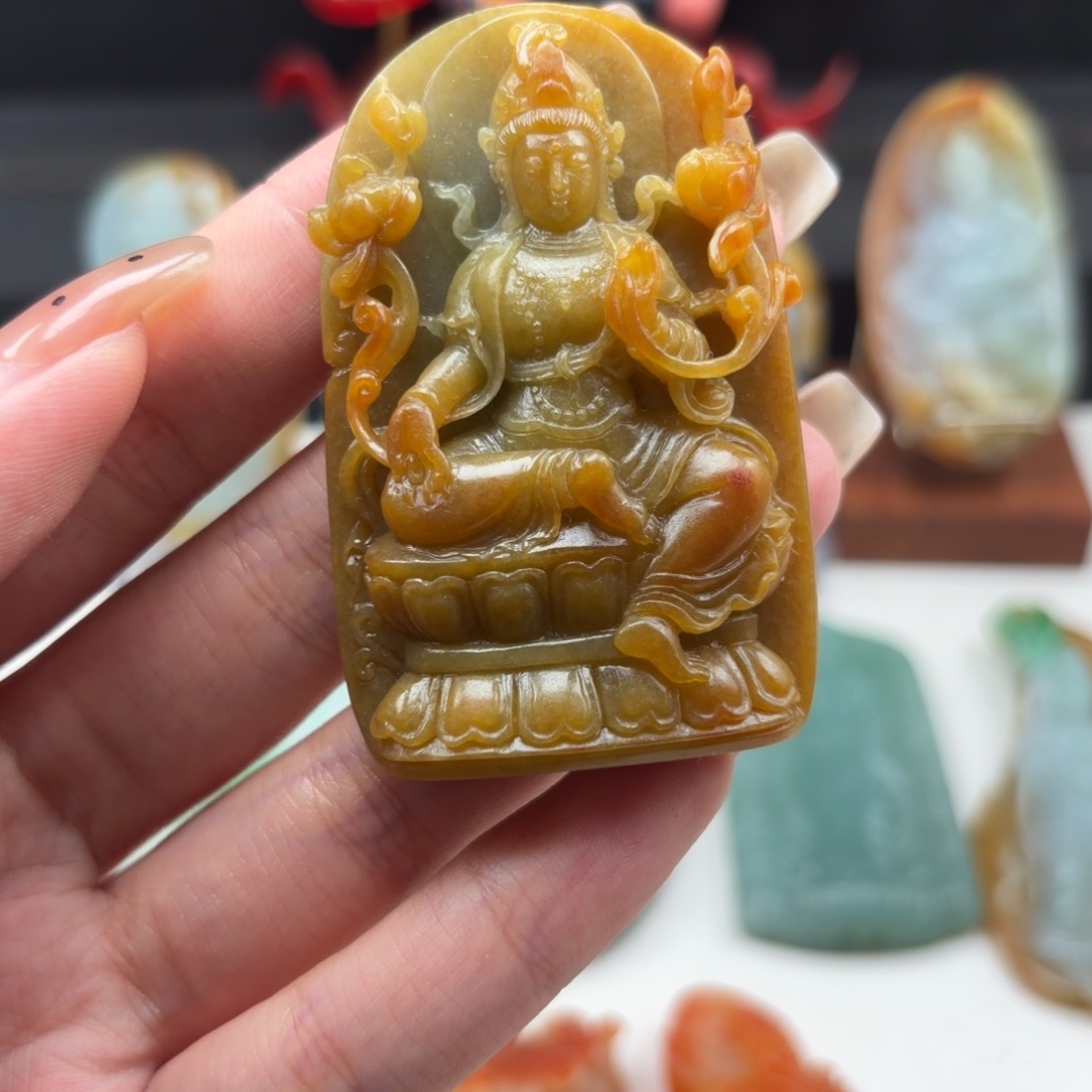 定制翡翠未镶嵌观音