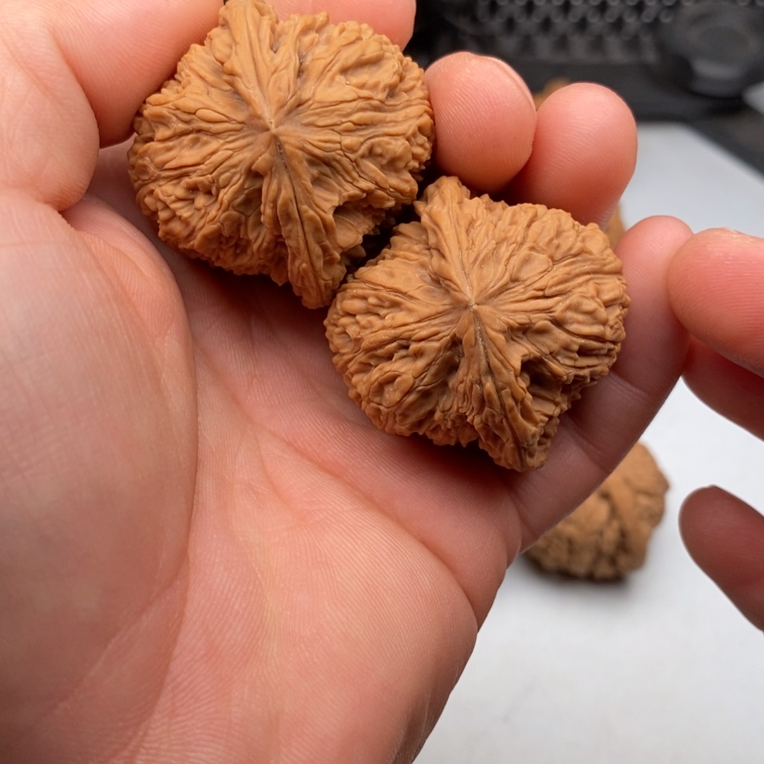 把件文玩核桃40+南疆石