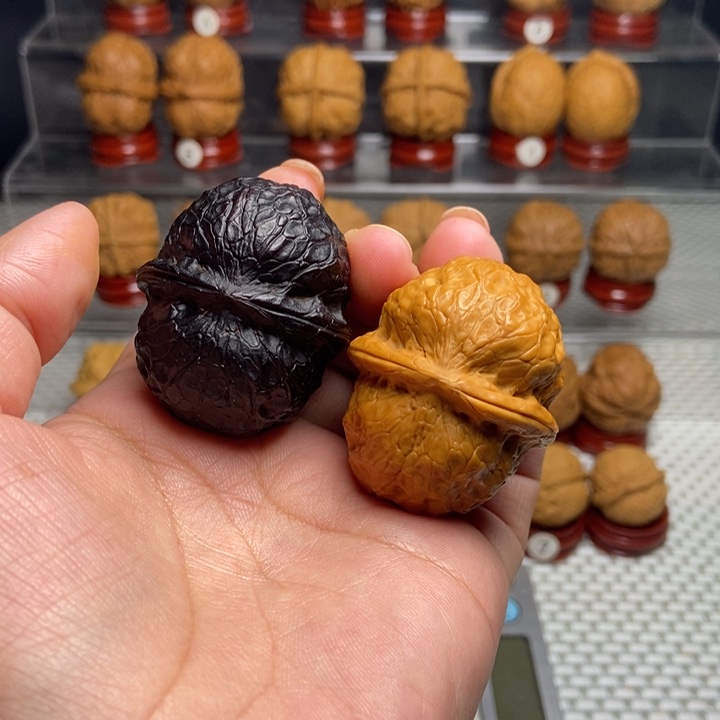 文玩核桃把件双色球10