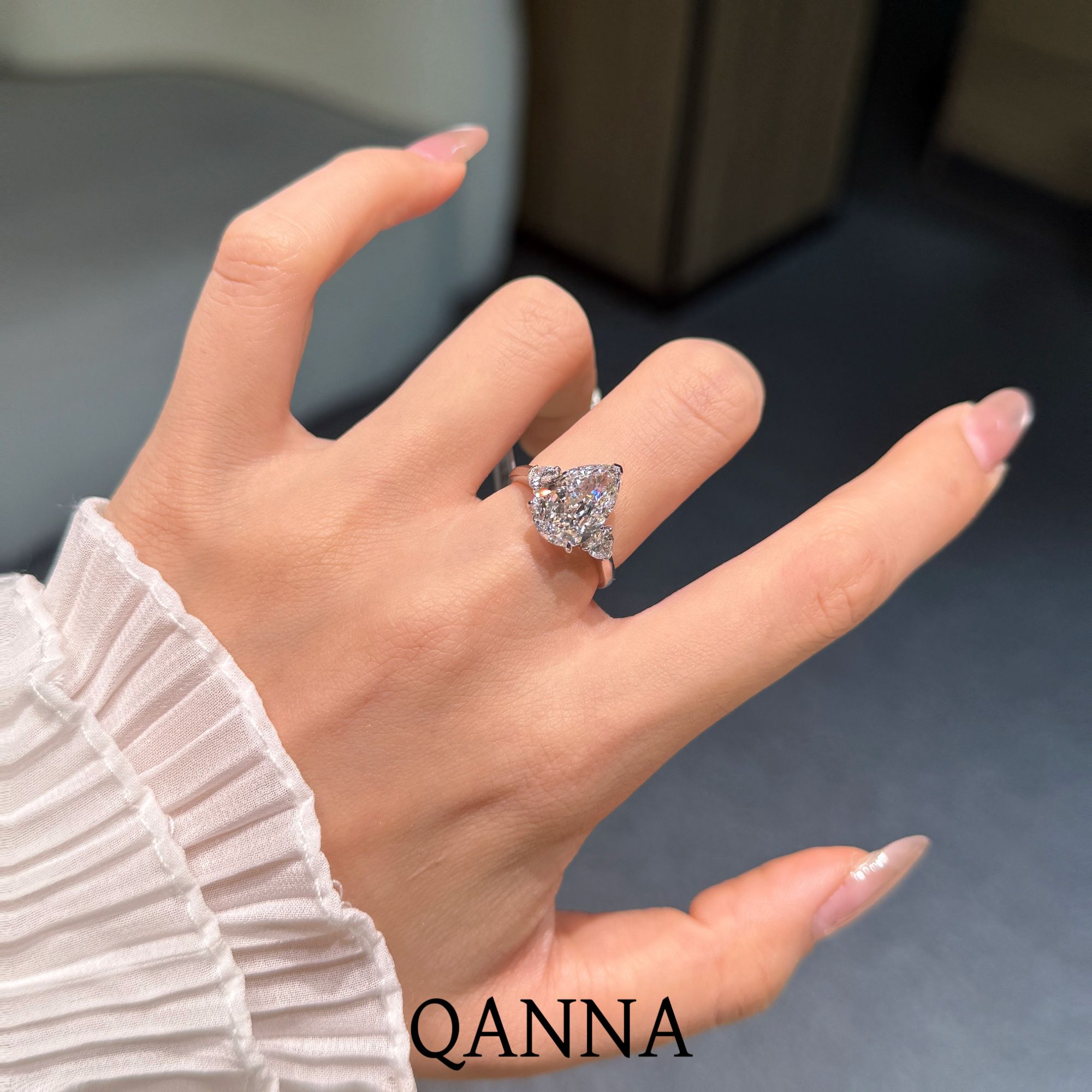 实验室培育钻石QANNA【三生石】【3克拉主】18K金豪华奢华钻石戒指BS