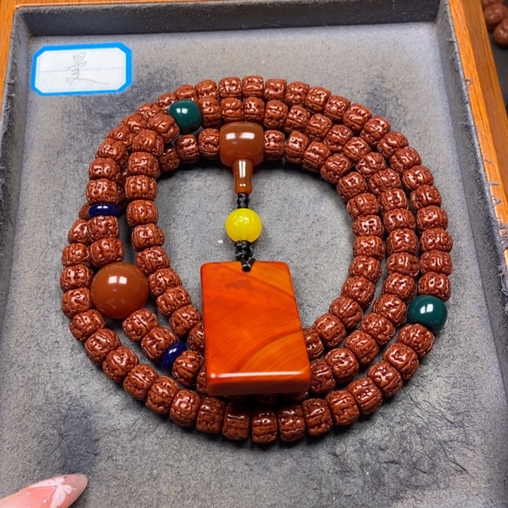 金刚菩提吊坠菩提