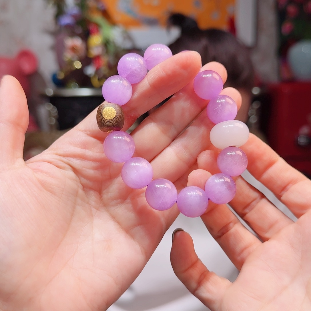 锂辉石手串未镶嵌手串