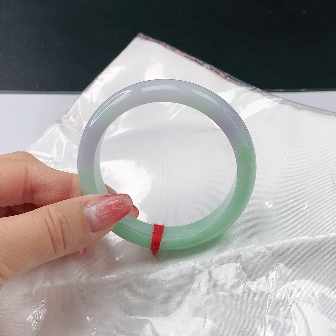翡翠手镯未镶嵌翡翠731
