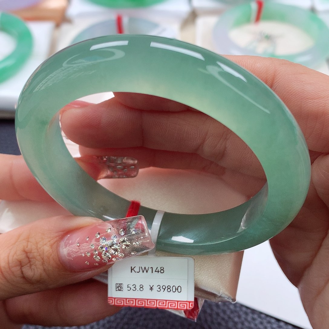 翡翠手镯未镶嵌52.53.55