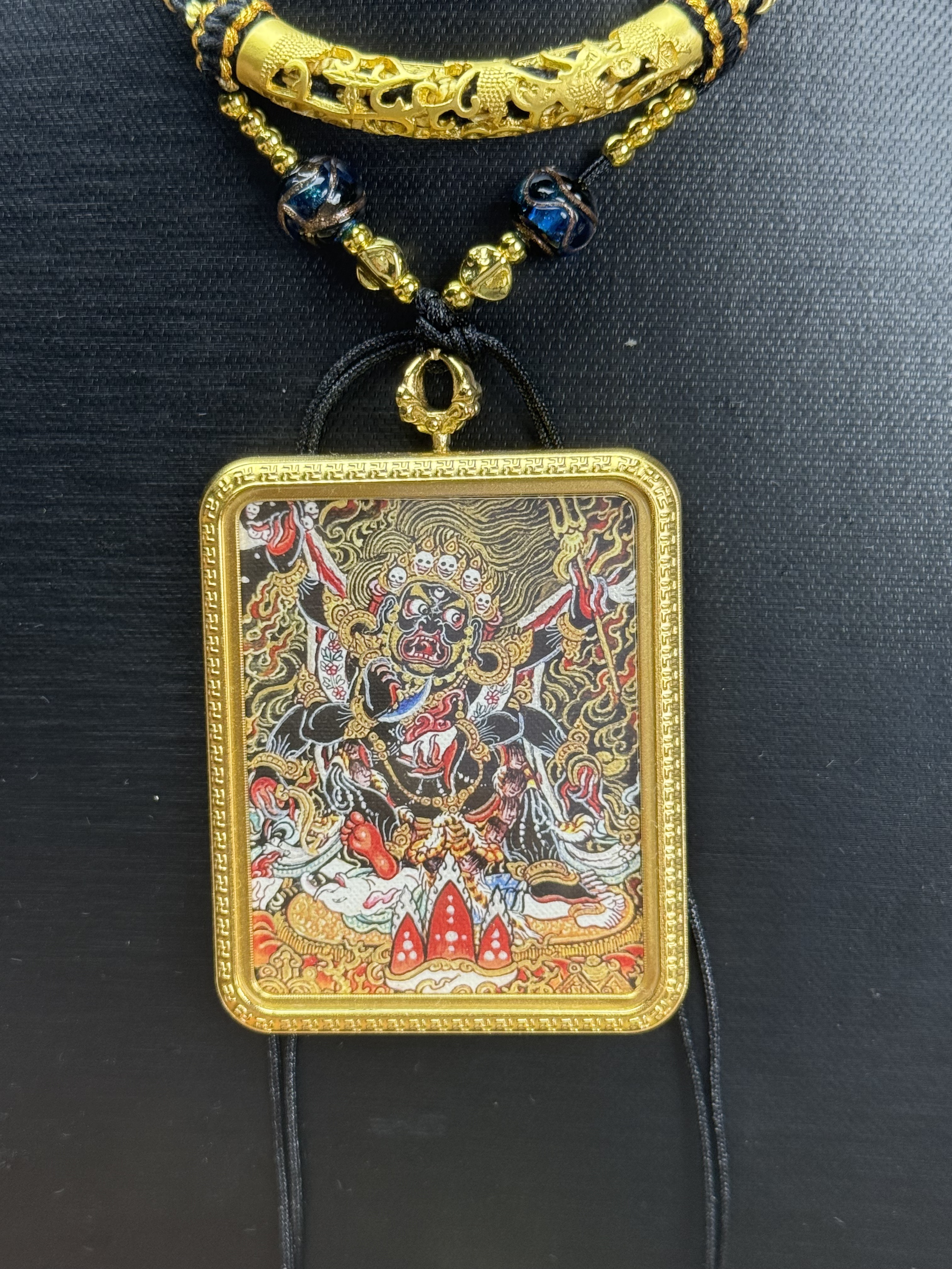 【六臂大黑天】  热贡   画风    