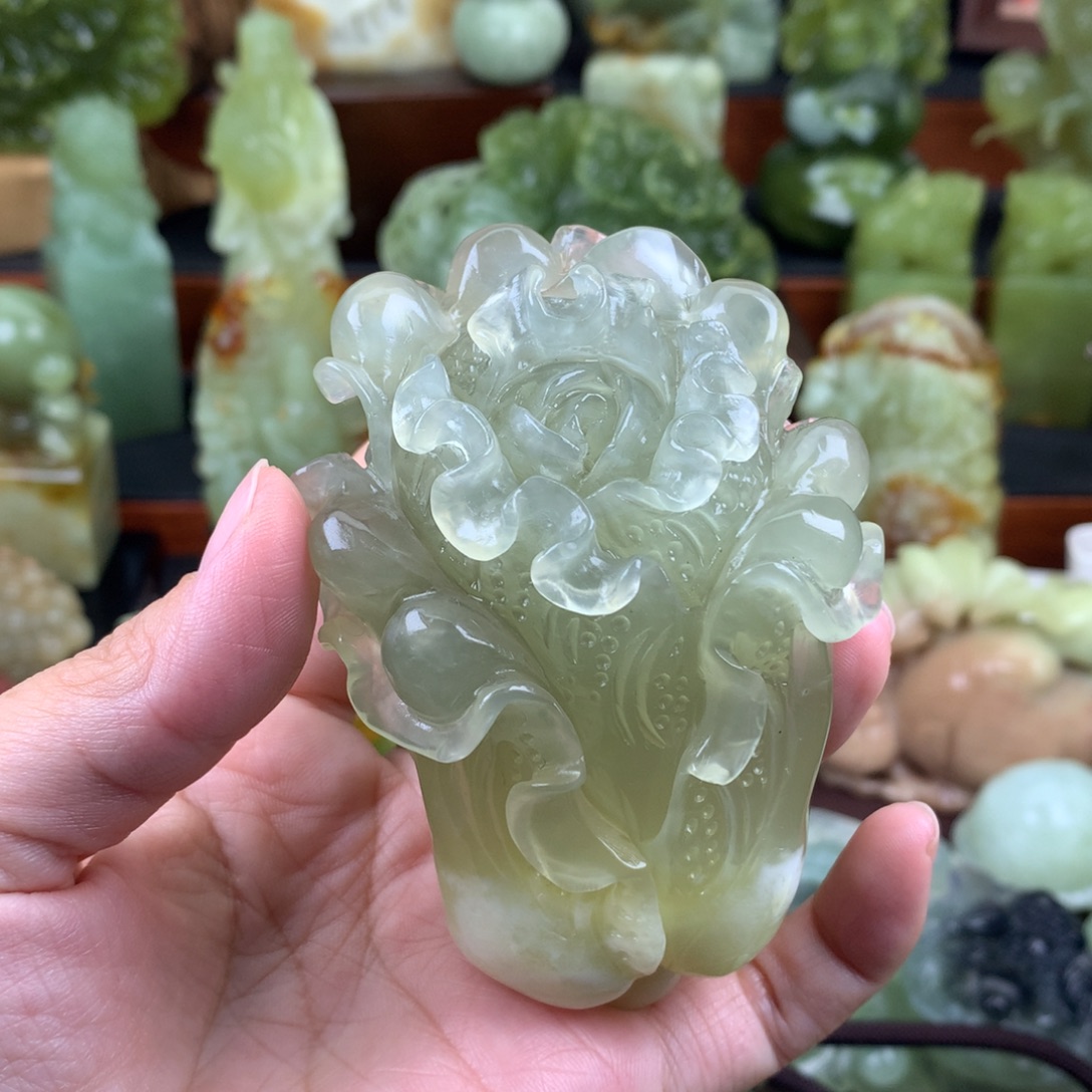未镶嵌岫玉手把件