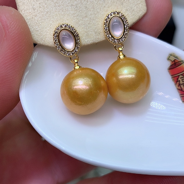 银S925镶嵌耳饰淡水珍珠