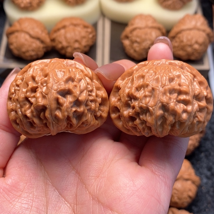 文玩核桃把件毕业大宫灯43