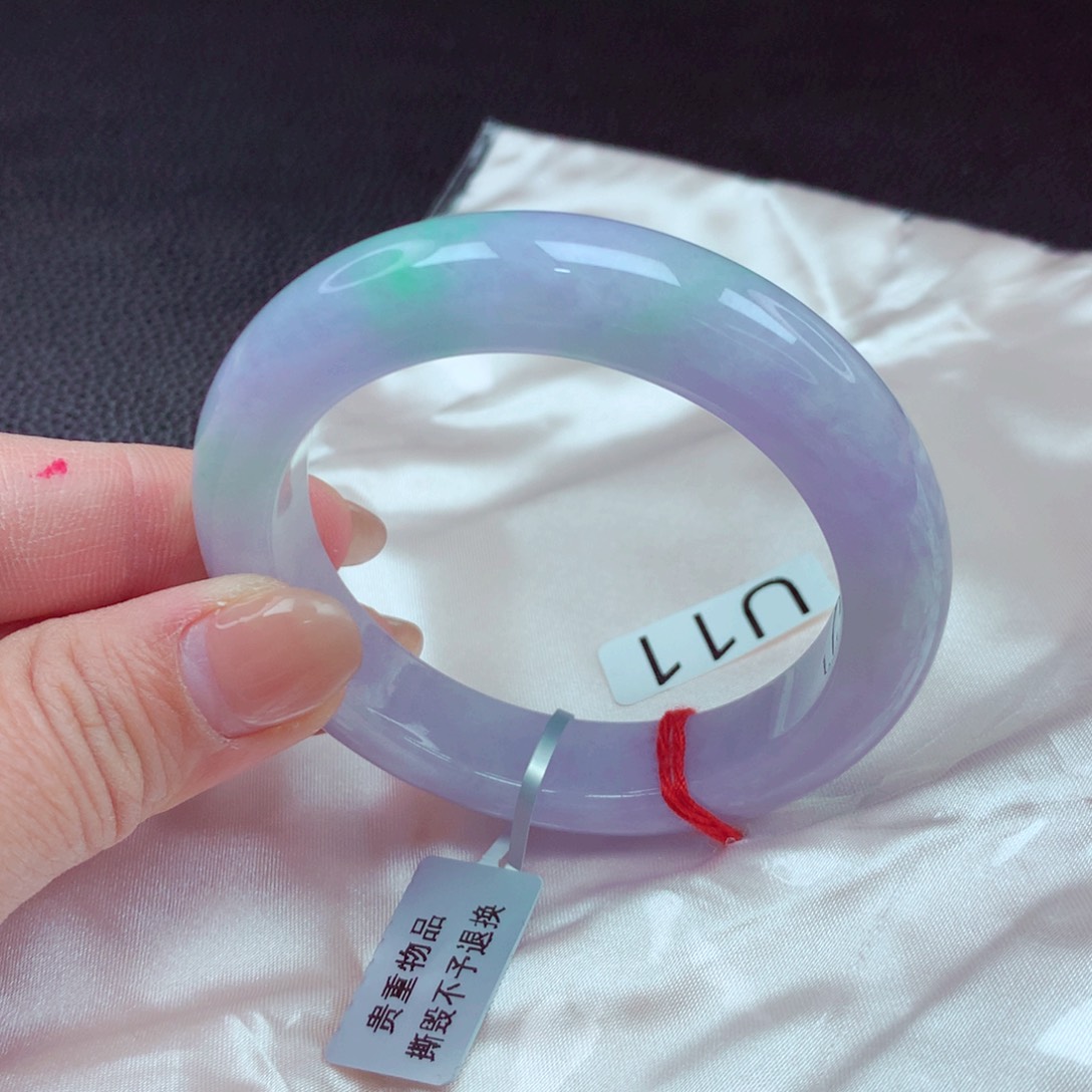 翡翠手镯未镶嵌手镯88