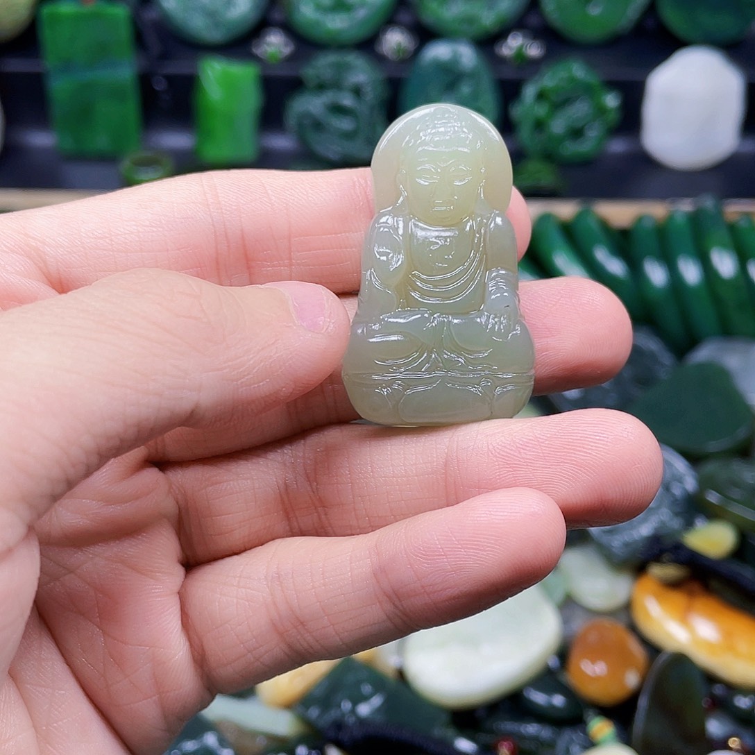 和田玉未镶嵌珠宝半成品