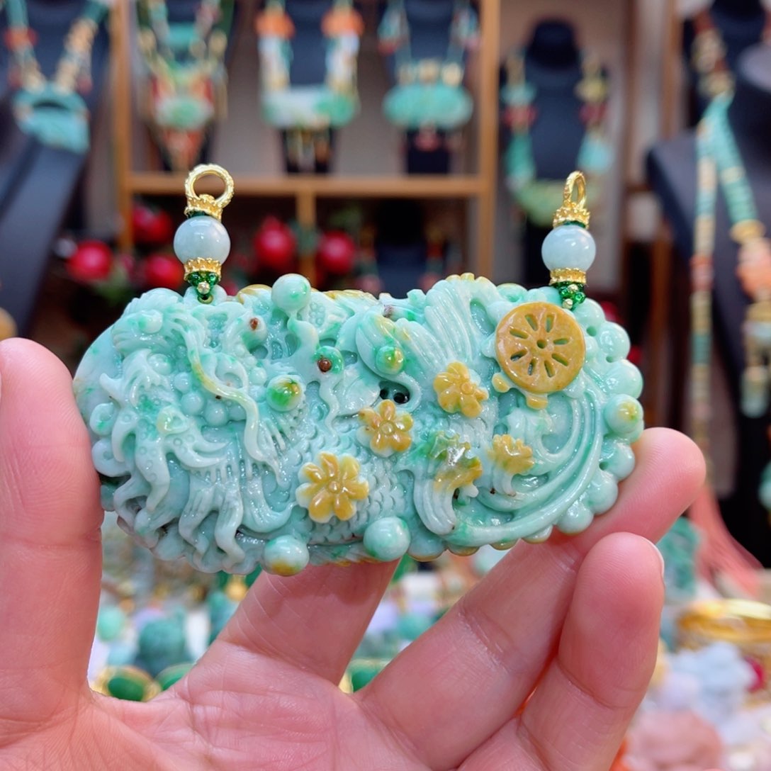 翡翠颈饰合金48小时鉴赏期