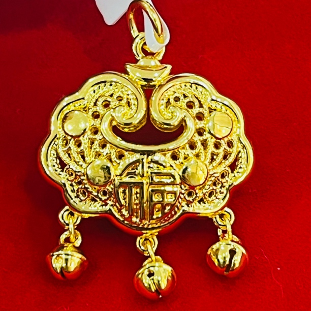 【夏夏专享】足金999饰品 铃铛锁包吊坠 3.58 ZP