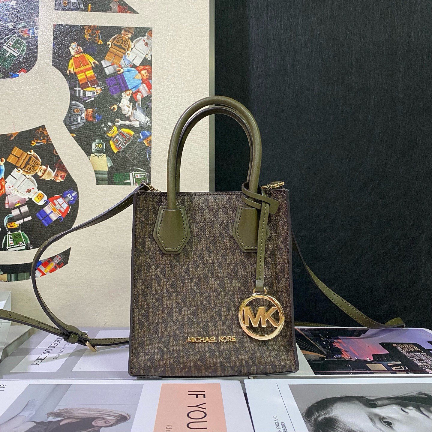 95新 MICHAEL KORS/迈克高仕 21575斜挎包15*17