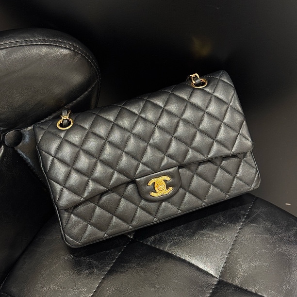 95新 Chanel/香奈儿 黑金羊皮cf中号/二奢