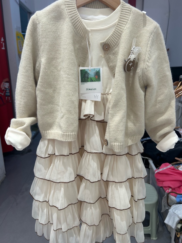 早秋新款女蛋糕裙连衣裙长袖宝宝童装春季秋季直播间扣号