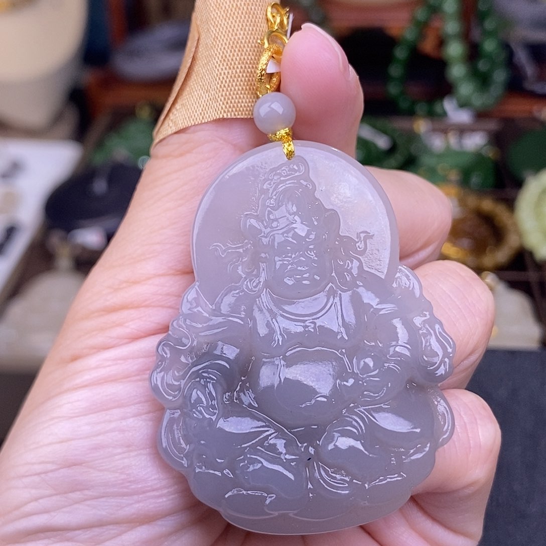 和田玉浓烟紫老料清货价吊坠未镶嵌