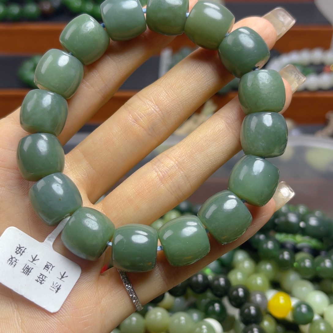 未镶嵌手链和田玉